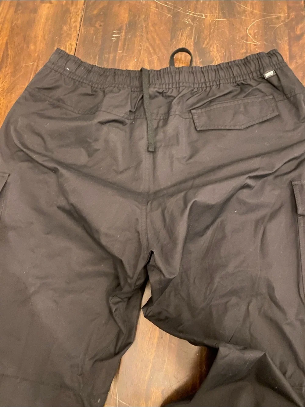 Nike Men’s Black Cargo Pants with Side Pockets